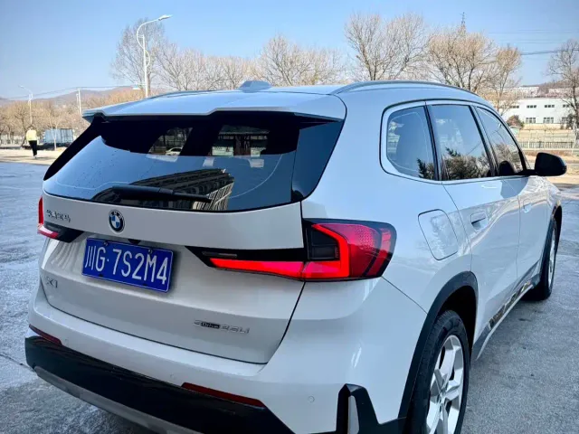 BMW X1 — Фото автомобиля 6