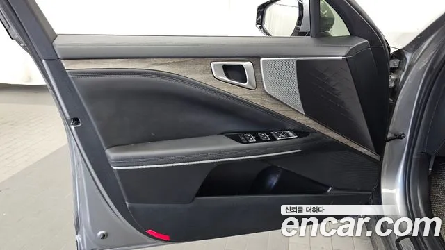 Kia K8 — Фото автомобиля 13