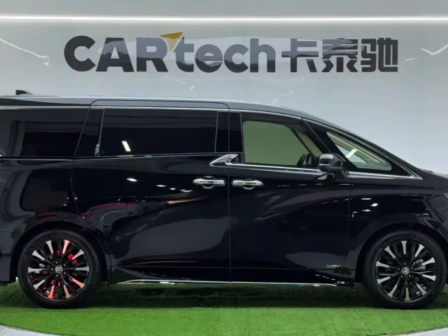 Toyota Alphard — Фото автомобиля 7