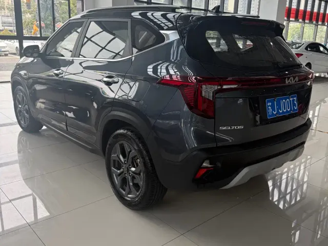 Kia Seltos — Фото автомобиля 5