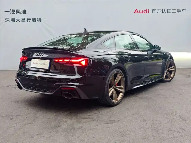 Audi Audi RS 5 2023 Model RS 5 2.9T Sportback Dark Gold Edition — Фото автомобиля 6