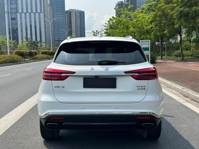 Hongqi HS5 — Фото автомобиля 5