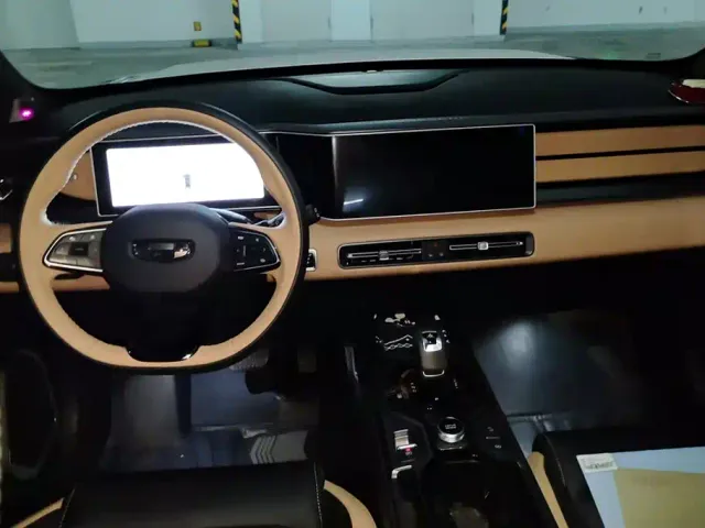 Geely Geely ICON 2023 1.5TD Chocolate Premium Edition — Фото автомобиля 12