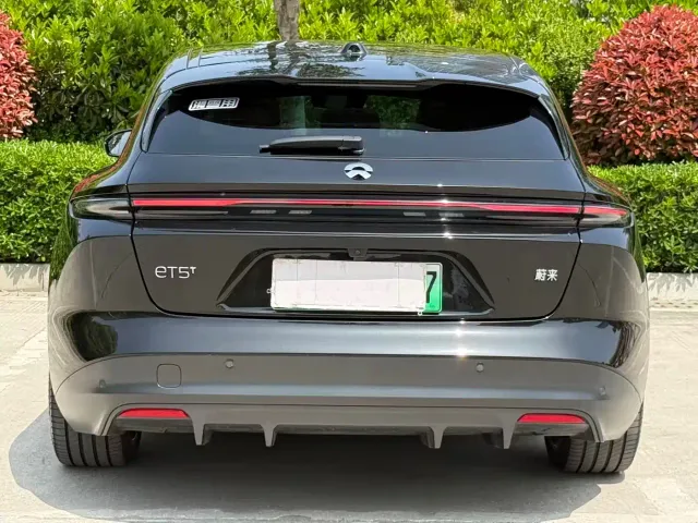 Nio ET5 Touring — Фото автомобиля 4
