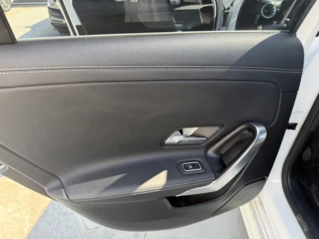 Mercedes-Benz A-Class — Фото автомобиля 17