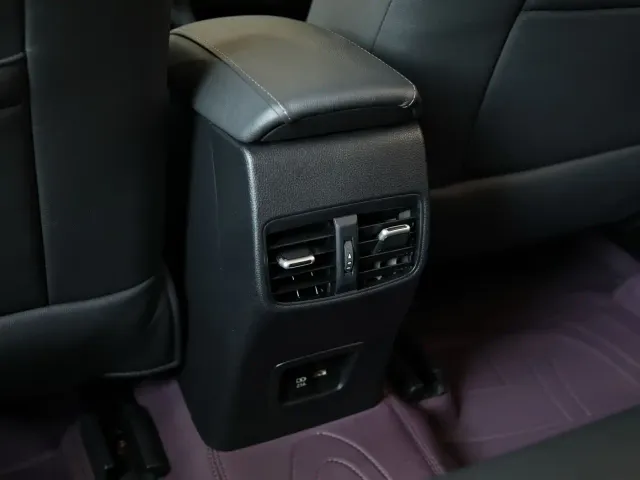 Toyota Corolla — Фото автомобиля 13