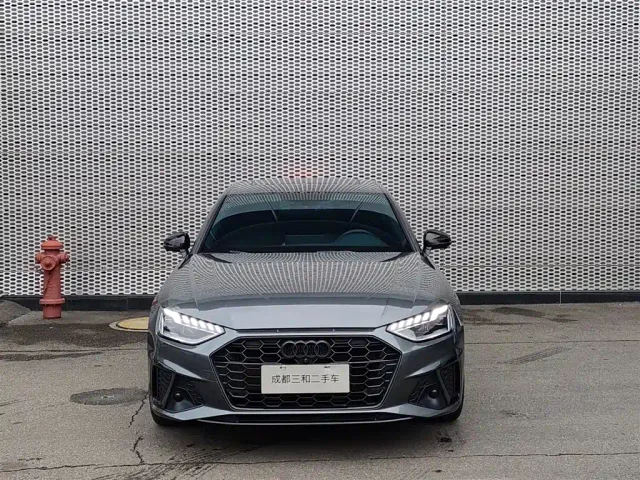 Audi A4L — Фото автомобиля 2
