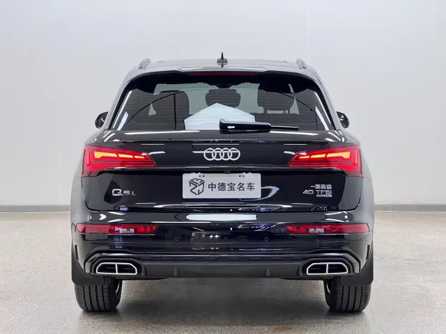 Audi Q5L — Фото автомобиля 7