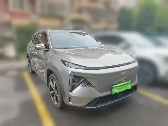 Geely Galaxy Galaxy L7 2023 1.5T 115km MAX — Фото автомобиля 24