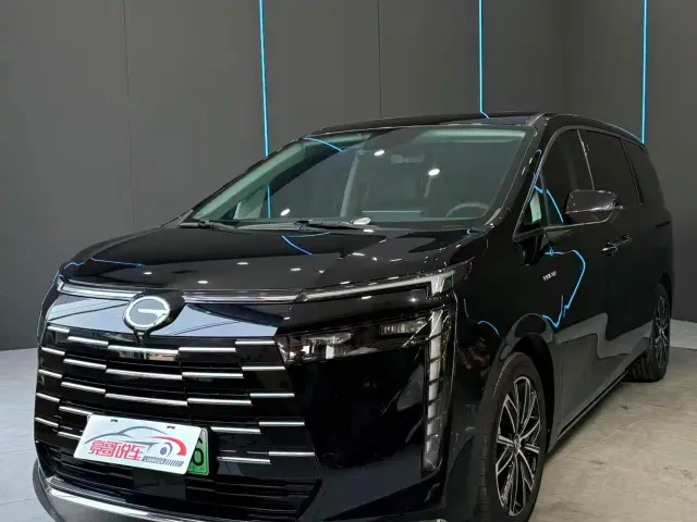 Фотография автомобиля — GAC Trumpchi E8