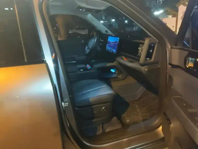 BYD FangChengBao Leopard 5 — Фото автомобиля 8