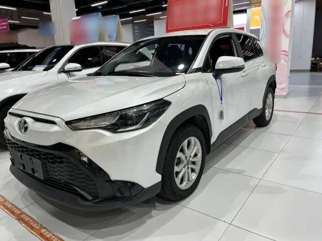 Toyota Frontlander — Фото автомобиля 8