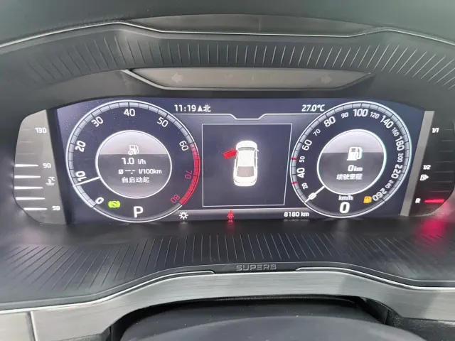 Skoda Superb — Фото автомобиля 16