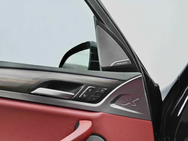 BMW X3 — Фото автомобиля 8