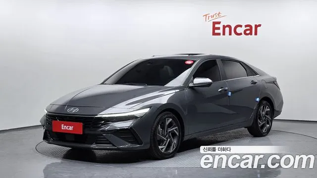 Фотография автомобиля — Hyundai Avante CN7
