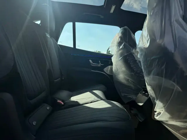 Mercedes-Benz EQS SUV — Фото автомобиля 21