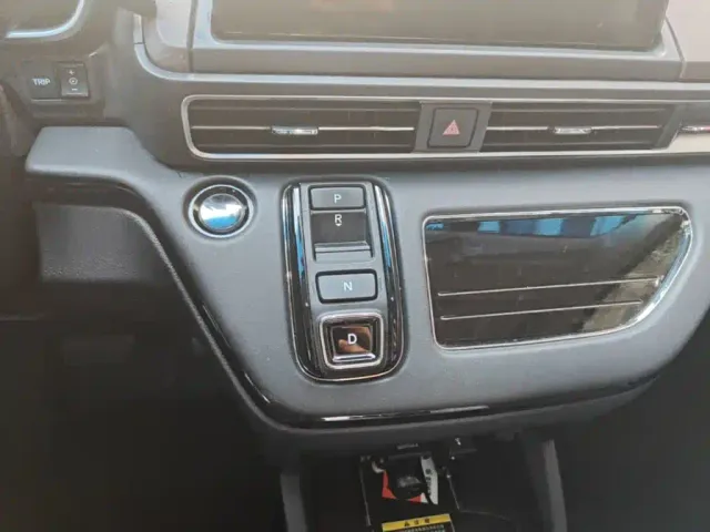 Honda Odyssey — Фото автомобиля 13