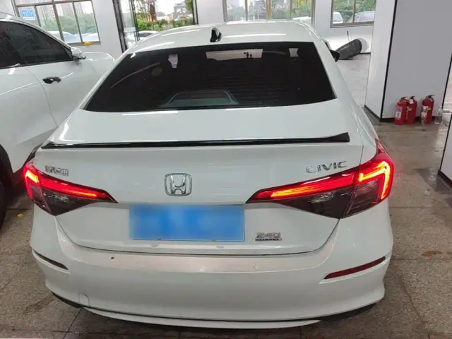 Honda Civic — Фото автомобиля 5