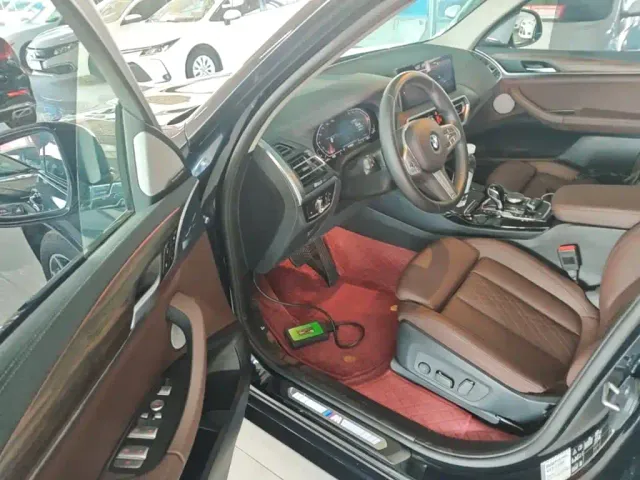 BMW X3 — Фото автомобиля 15