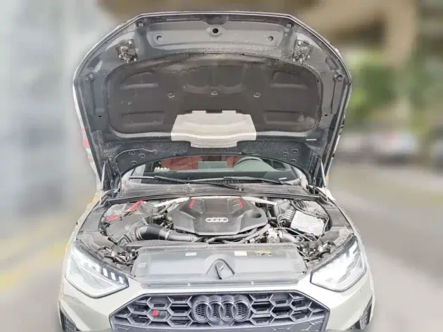 Audi S4 — Фото автомобиля 3