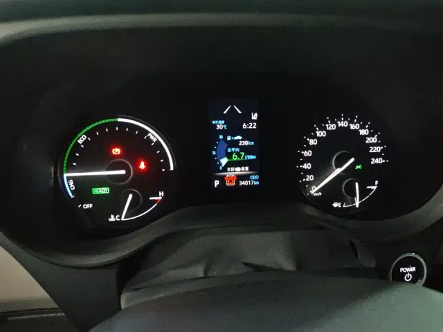Toyota Granvia — Фото автомобиля 3