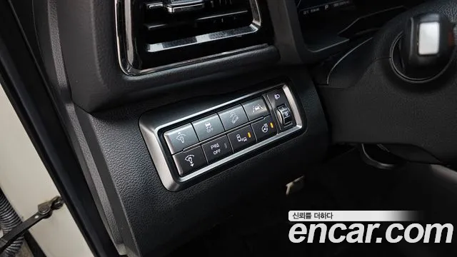 KG_Mobility_Ssangyong TIBOLI Very New Tivoli Бензин 1.5 2WD — Фото автомобиля 19