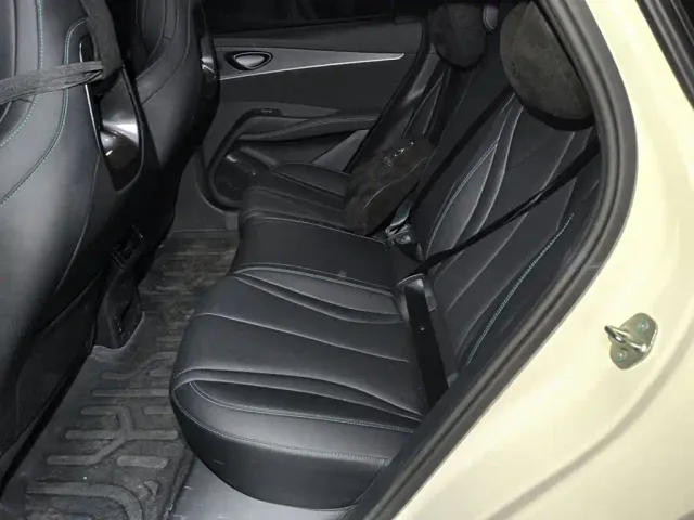 BYD Seal 06 — Фото автомобиля 18