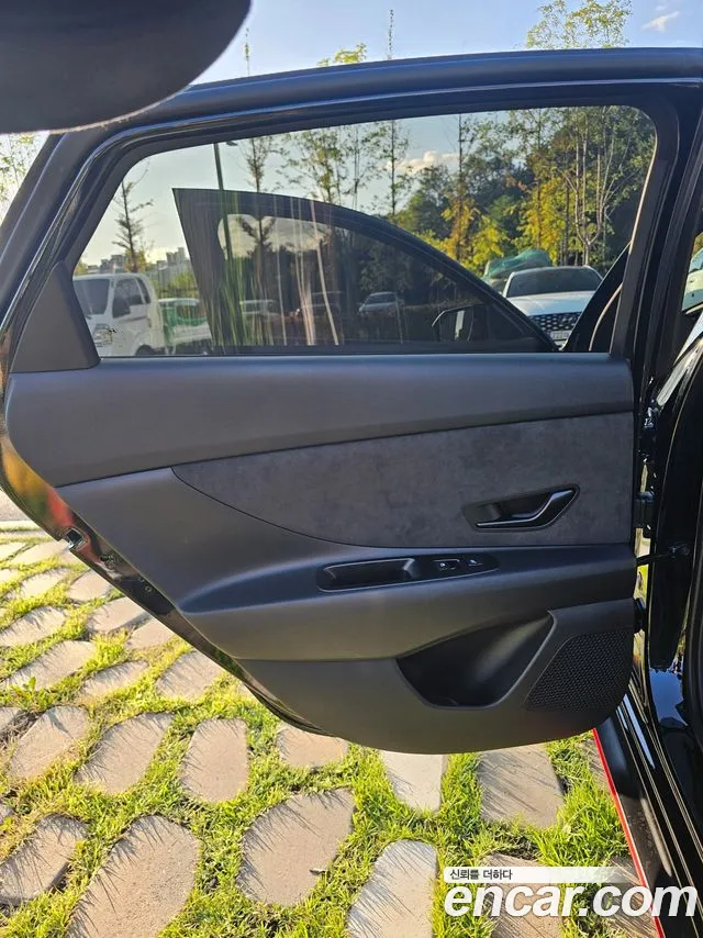 Hyundai Avante CN7 — Фото автомобиля 14