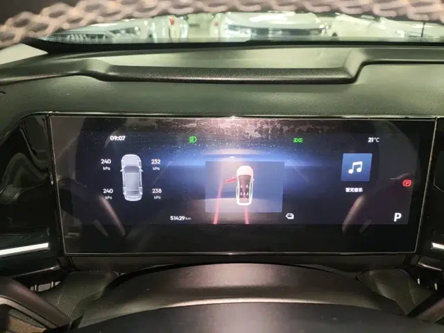 Geely Galaxy L6 — Фото автомобиля 11