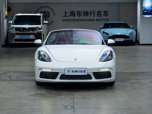 Porsche 718 — Фото автомобиля 2