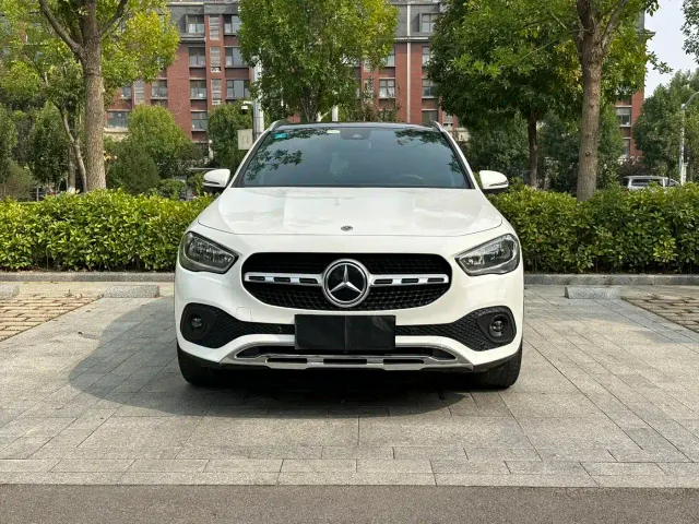 Mercedes-Benz GLA-Class — Фото автомобиля 2