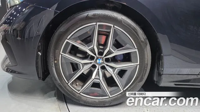 BMW 5-Series — Фото автомобиля 5