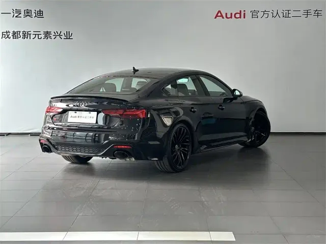 Audi RS 5 — Фото автомобиля 4
