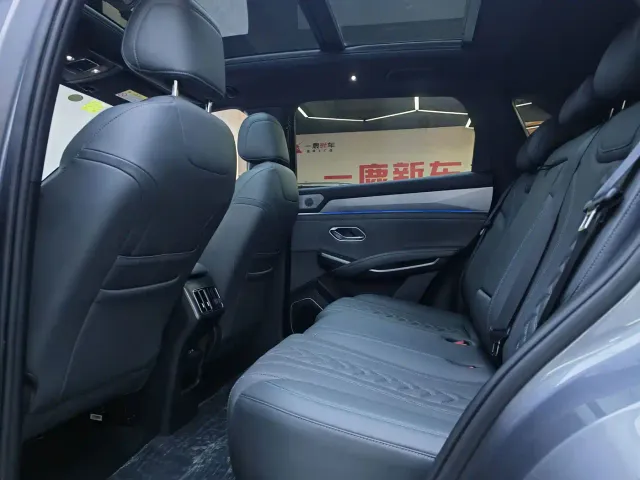 BYD Song L DM-i — Фото автомобиля 6