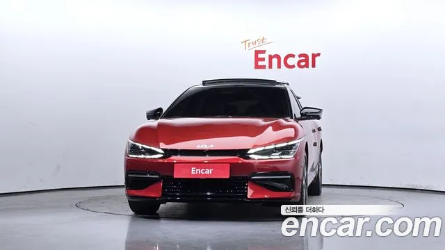 Kia EV6 — Фото автомобиля 3