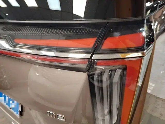 GAC Trumpchi M8 — Фото автомобиля 7