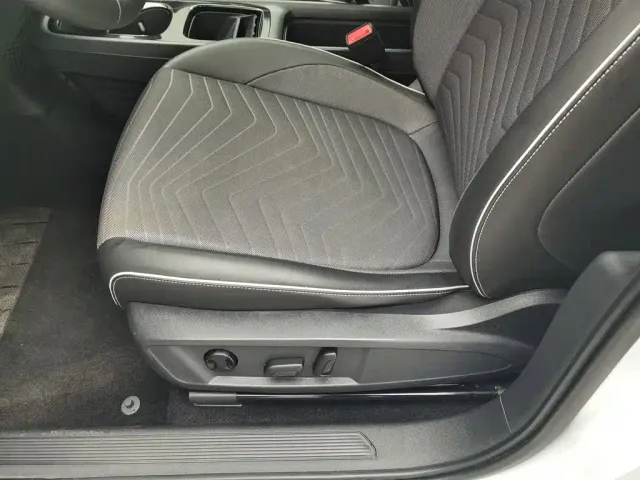 Volkswagen ID.3 — Фото автомобиля 20