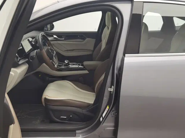 BYD Qin PLUS — Фото автомобиля 10