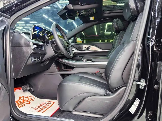 Cadillac XT5 — Фото автомобиля 4