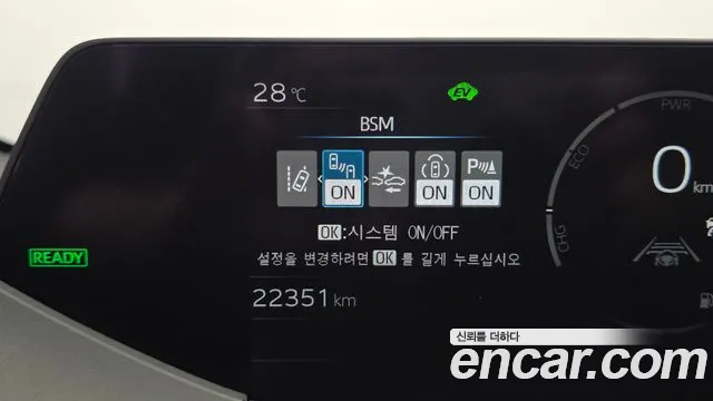 Toyota Prius — Фото автомобиля 17
