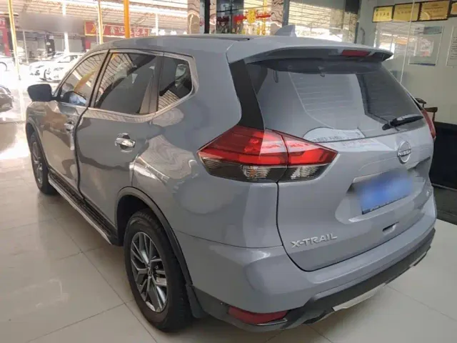 Nissan X-Trail — Фото автомобиля 22