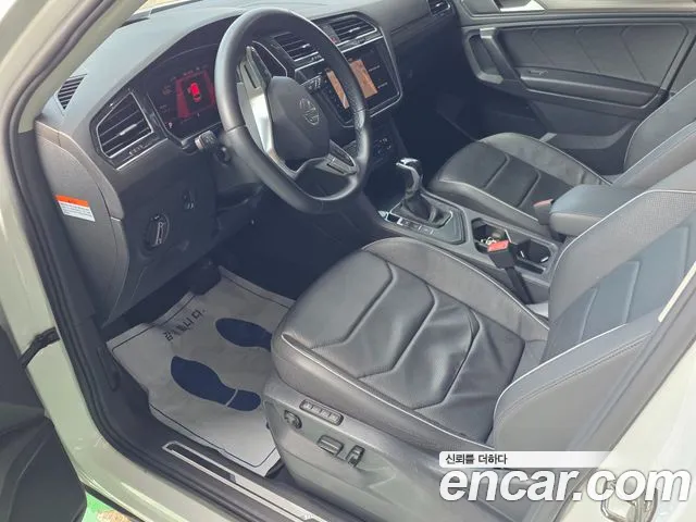 Volkswagen Tiguan — Фото автомобиля 8