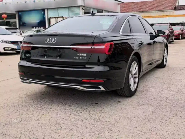 Audi A6L — Фото автомобиля 6