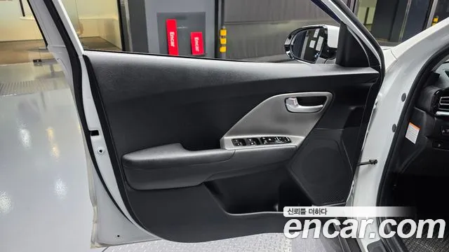 Kia Niro Niro Plus Earth — Фото автомобиля 17