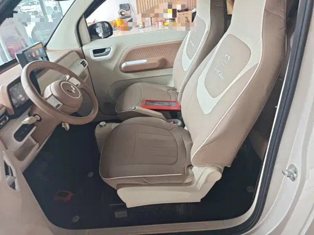 Wuling Hongguang Mini EV — Фото автомобиля 14