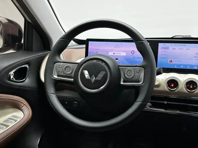 Wuling Bingo — Фото автомобиля 13