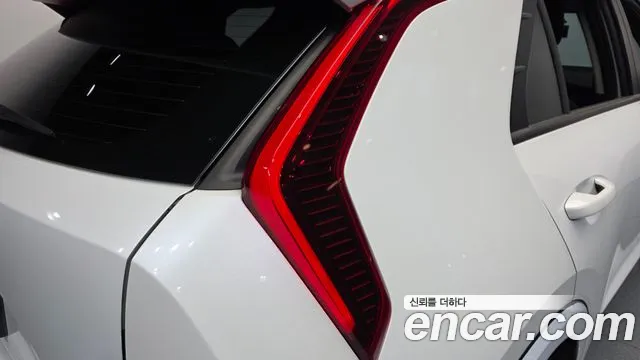 Kia Niro The All New Niro — Фото автомобиля 8