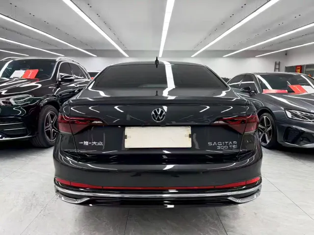 Volkswagen Sagitar — Фото автомобиля 5