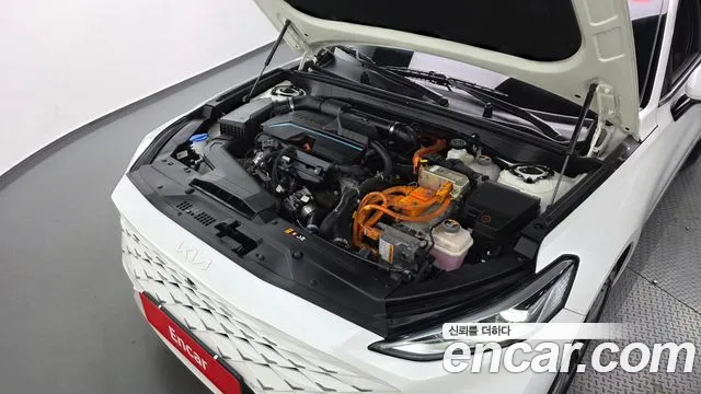 Kia K8 Hybrid — Фото автомобиля 6