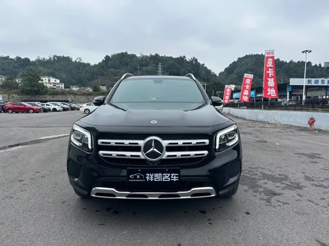 Mercedes-Benz GLB-Class — Фото автомобиля 2